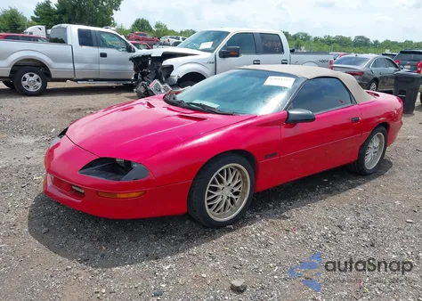 1994 Chevrolet Camaro Z28 z USA, uszkodzony, nr VIN 2G1FP32P4R2205763